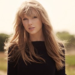 Taylor Swift - Paris