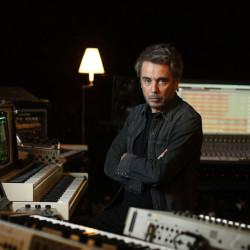 Jean Michel Jarre - Touch To Remember